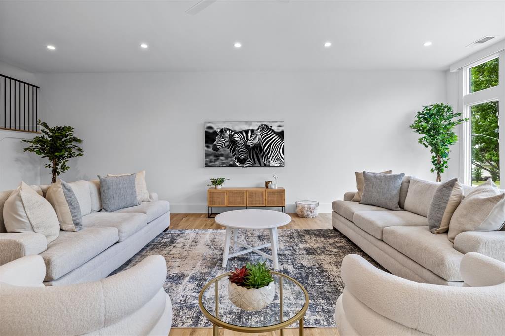 Mecca Place PH 1 - Residential