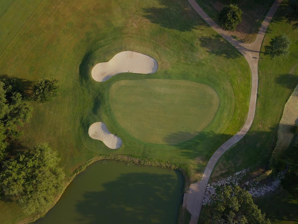 White Bluff #10 - Land