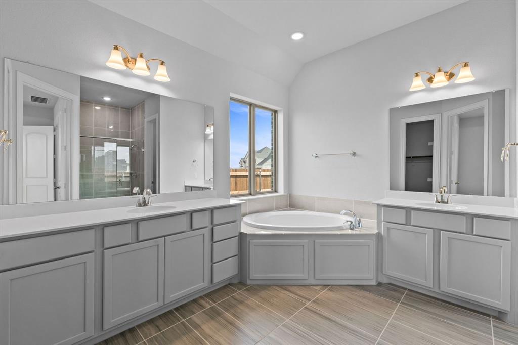 Myrtle Creek - Residential