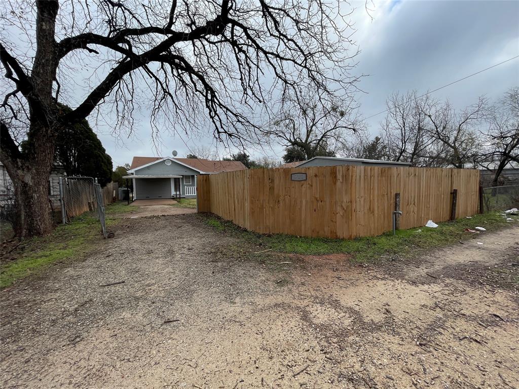 Elizabeth G Hughes & Sayles - Residential Lease