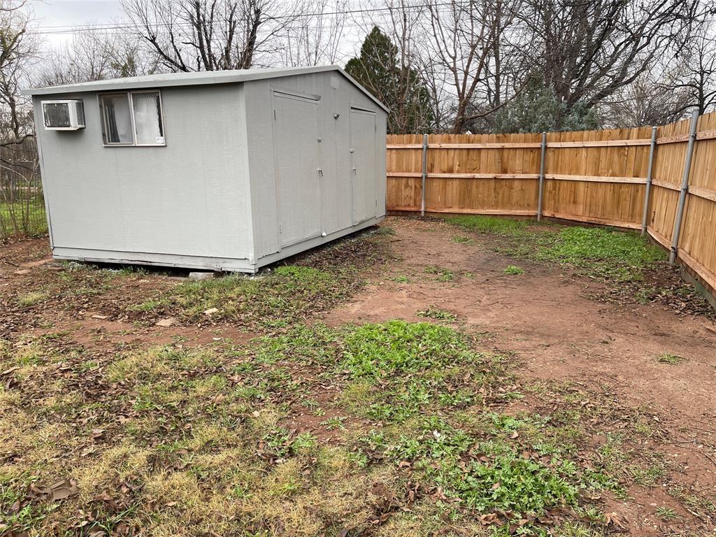 Elizabeth G Hughes & Sayles - Residential Lease