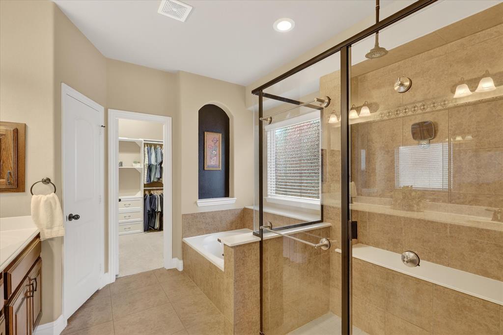 Serene Villas Of Keller - Residential