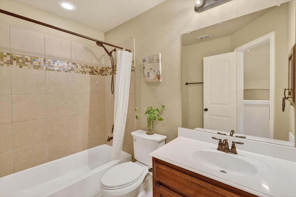 Serene Villas Of Keller - Residential