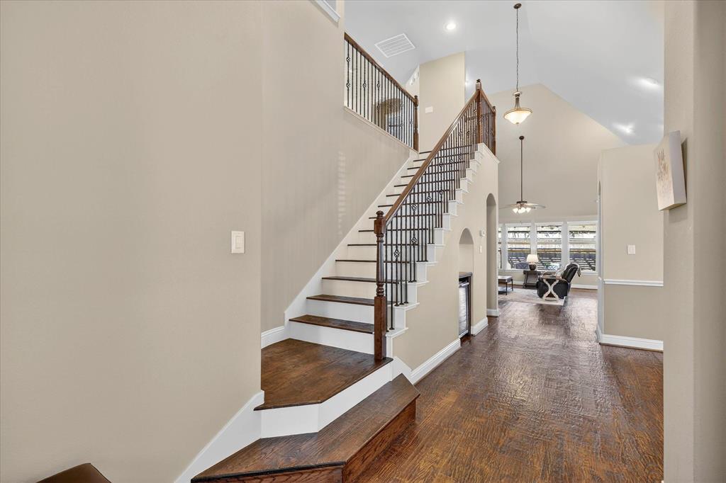 Serene Villas Of Keller - Residential