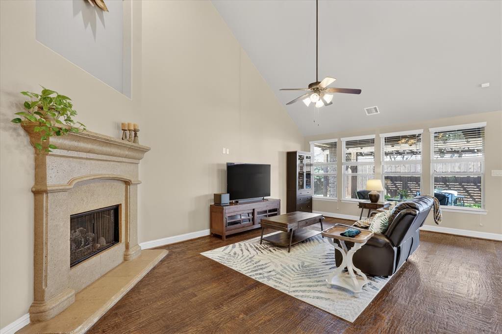 Serene Villas Of Keller - Residential