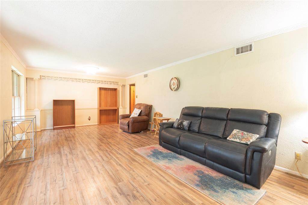 Lonson Moore Survey - Residential