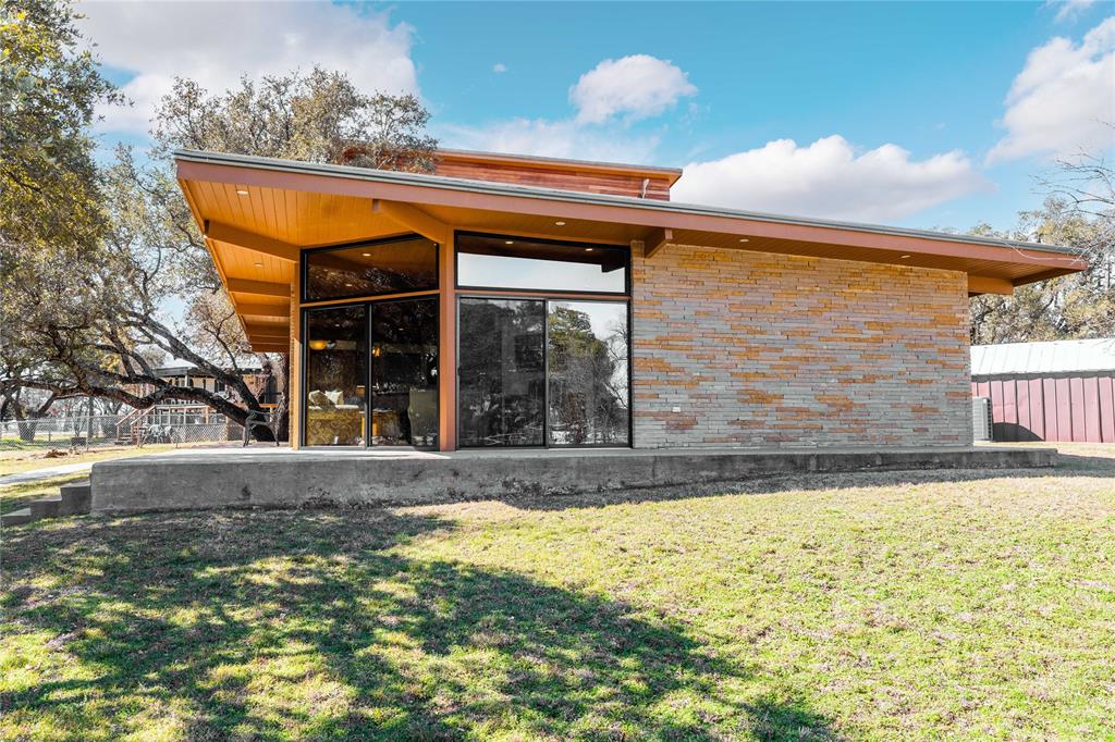 JOSEPH LEWIS, SURVEY PRE, ABSTRACT 1075 - Residential