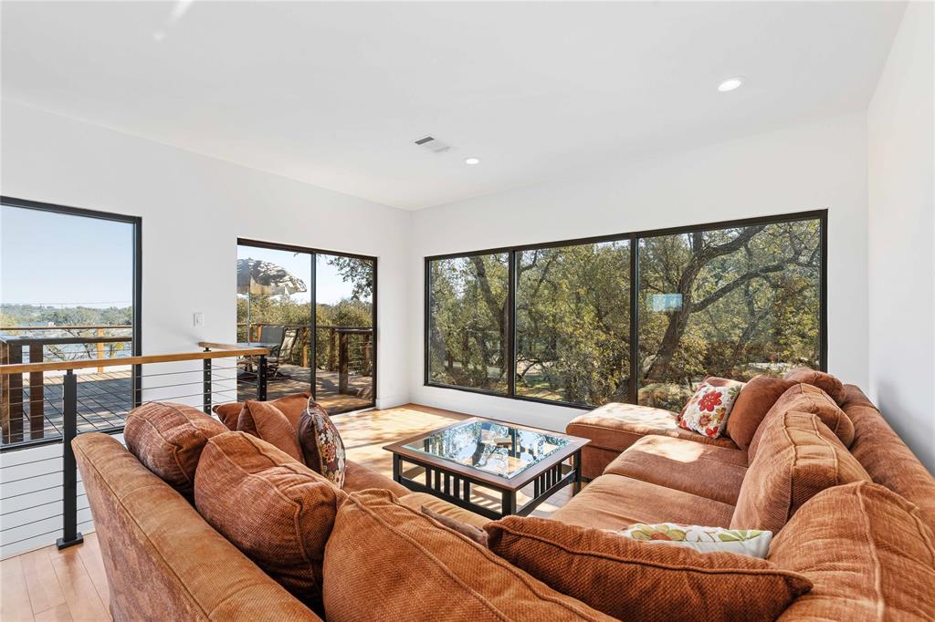 JOSEPH LEWIS, SURVEY PRE, ABSTRACT 1075 - Residential