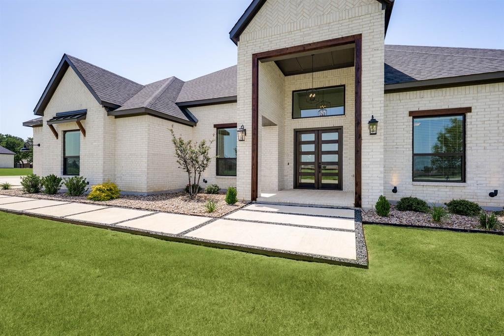 100 Wild Plum Drive