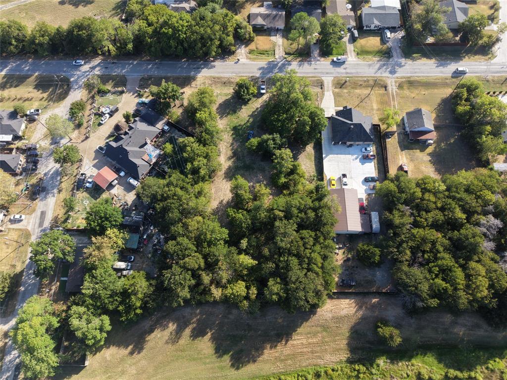 1712 S Sam houston Road