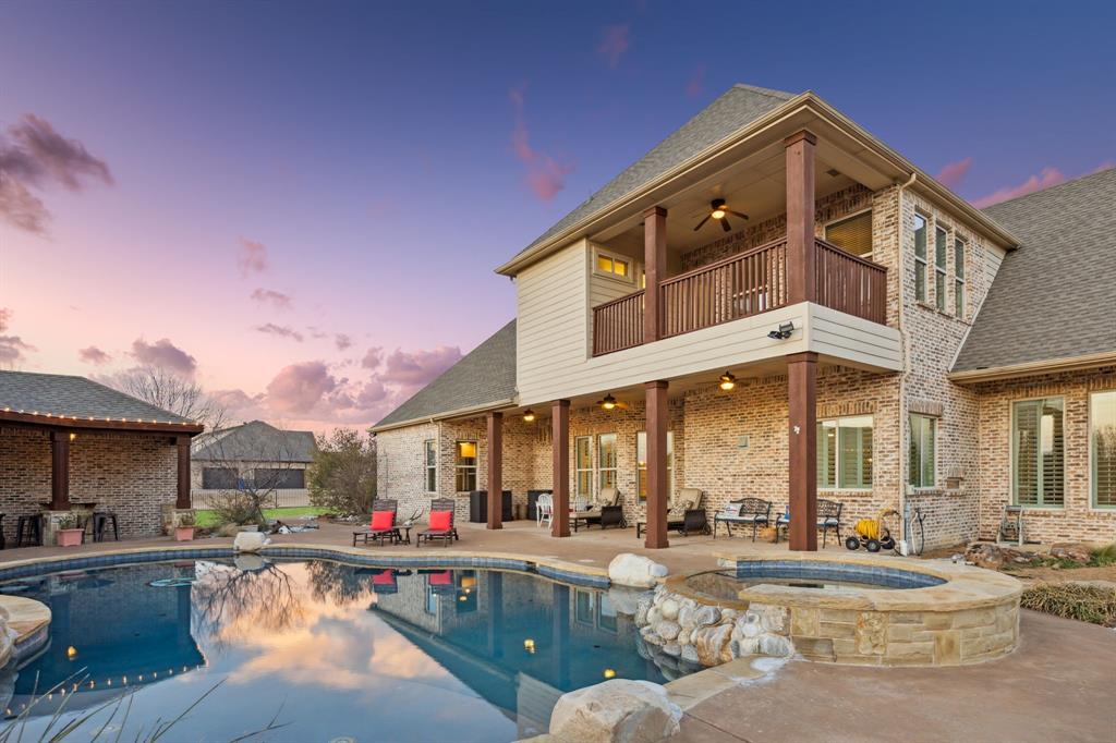 236 Rockland Trail