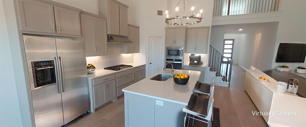 4905 Shadetree Street