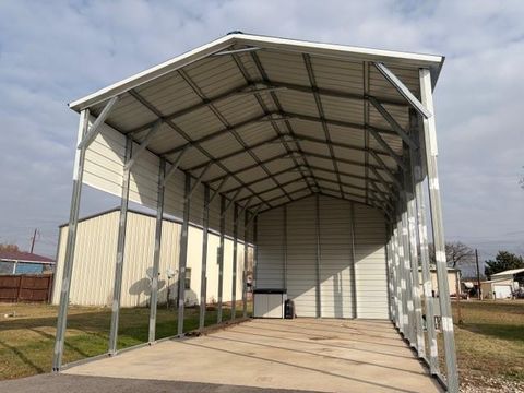 188 Kiowa Quitman TX 75783