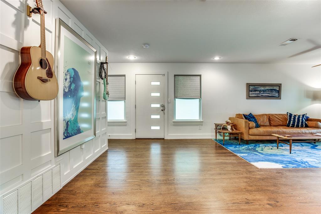2427 Driftway Drive