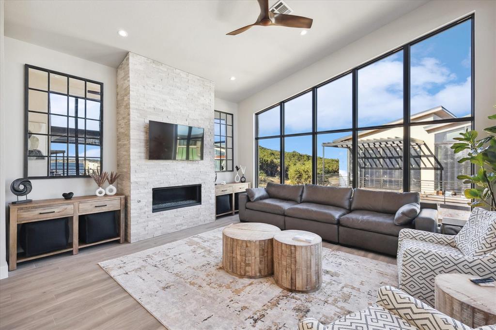 Juniper Rdg - Residential