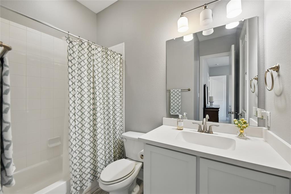 Flower Mound, Texas 75022, United States, 5 Bedrooms Bedrooms, ,6 BathroomsBathrooms,Residential,Pending,149930