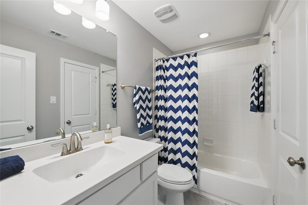 Flower Mound, Texas 75022, United States, 5 Bedrooms Bedrooms, ,6 BathroomsBathrooms,Residential,Pending,149930