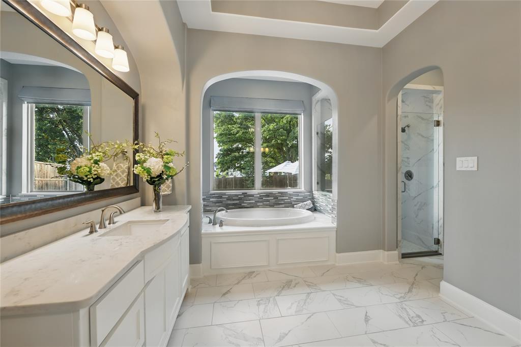 Flower Mound, Texas 75022, United States, 5 Bedrooms Bedrooms, ,6 BathroomsBathrooms,Residential,Pending,149930