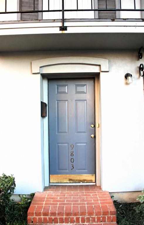 Photo of 9803 Park Lane Place, Dallas, TX 75220 (MLS # 21421017)