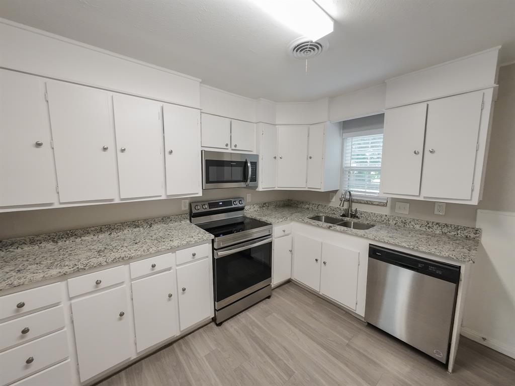 904 Forrestal Drive