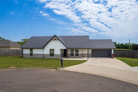 107 Oliver Wendell Court Mount Vernon TX 75457