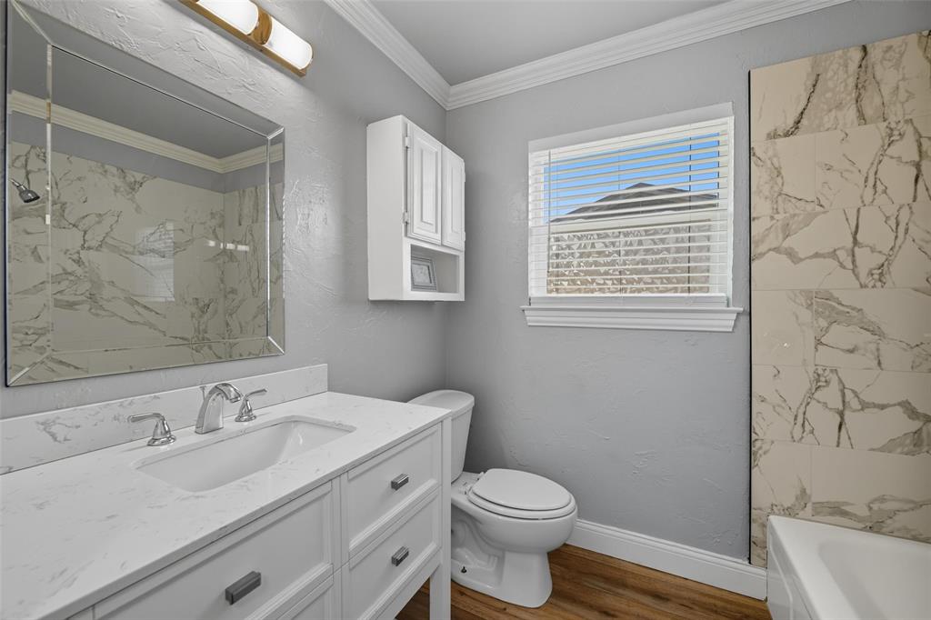 5933 Jackie Terrace