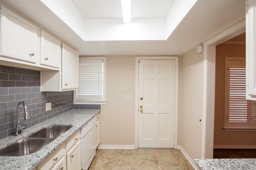 Dallas, Texas 75209, United States, 2 Bedrooms Bedrooms, ,1 BathroomBathrooms,Residential,Active,126827