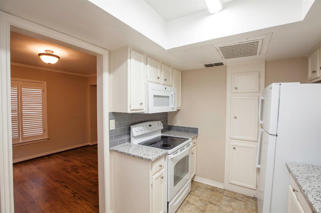 Dallas, Texas 75209, United States, 2 Bedrooms Bedrooms, ,1 BathroomBathrooms,Residential,Active,126827