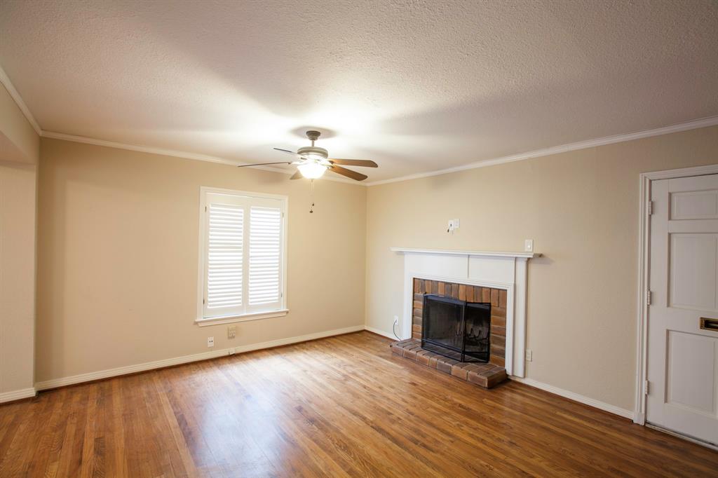 Dallas, Texas 75209, United States, 2 Bedrooms Bedrooms, ,1 BathroomBathrooms,Residential,Active,126827