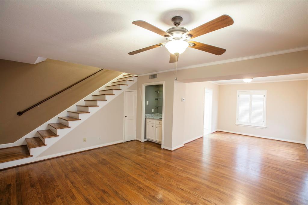 Dallas, Texas 75209, United States, 2 Bedrooms Bedrooms, ,1 BathroomBathrooms,Residential,Active,126827