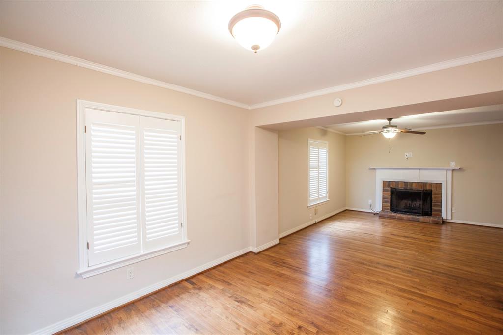 Dallas, Texas 75209, United States, 2 Bedrooms Bedrooms, ,1 BathroomBathrooms,Residential,Active,126827