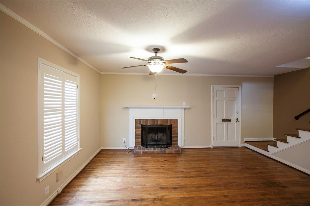 Dallas, Texas 75209, United States, 2 Bedrooms Bedrooms, ,1 BathroomBathrooms,Residential,Active,126827