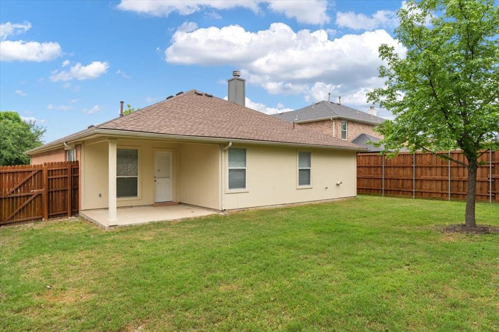 EAGLES NEST AT WESTRIDGE PHASE 1-B - Residential Lease