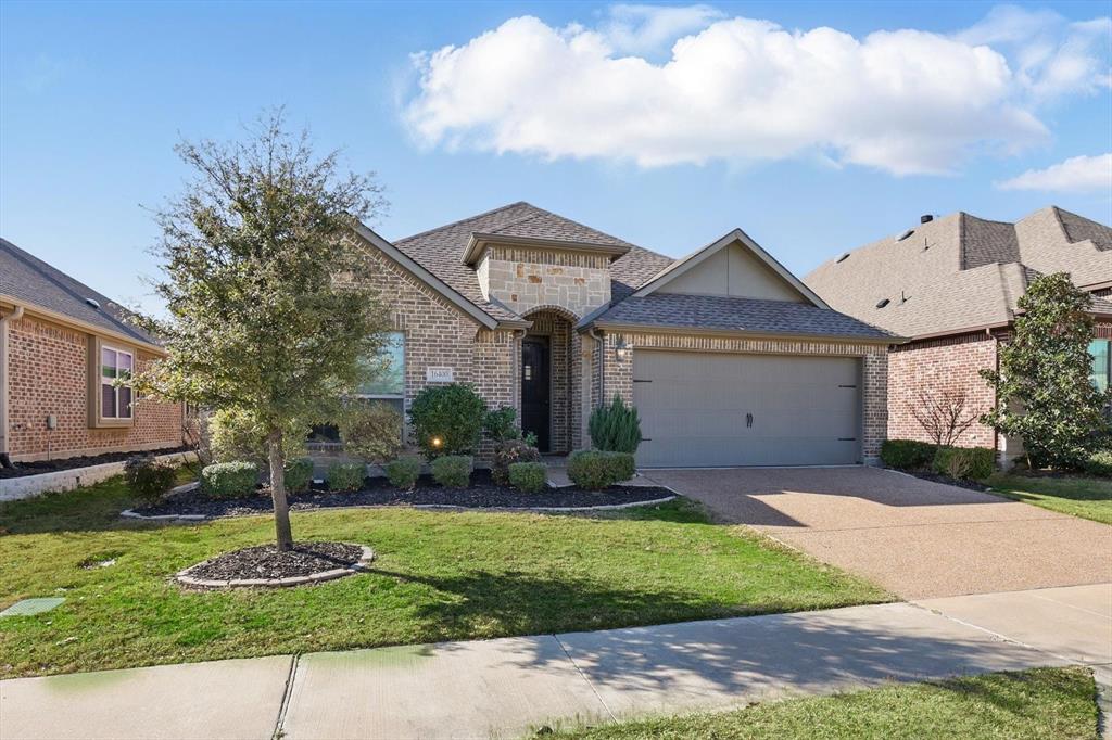 16400 Stillhouse Hollow Court