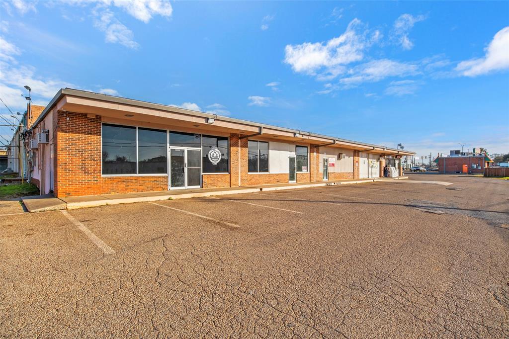 Henslee Joe Add - Commercial Sale