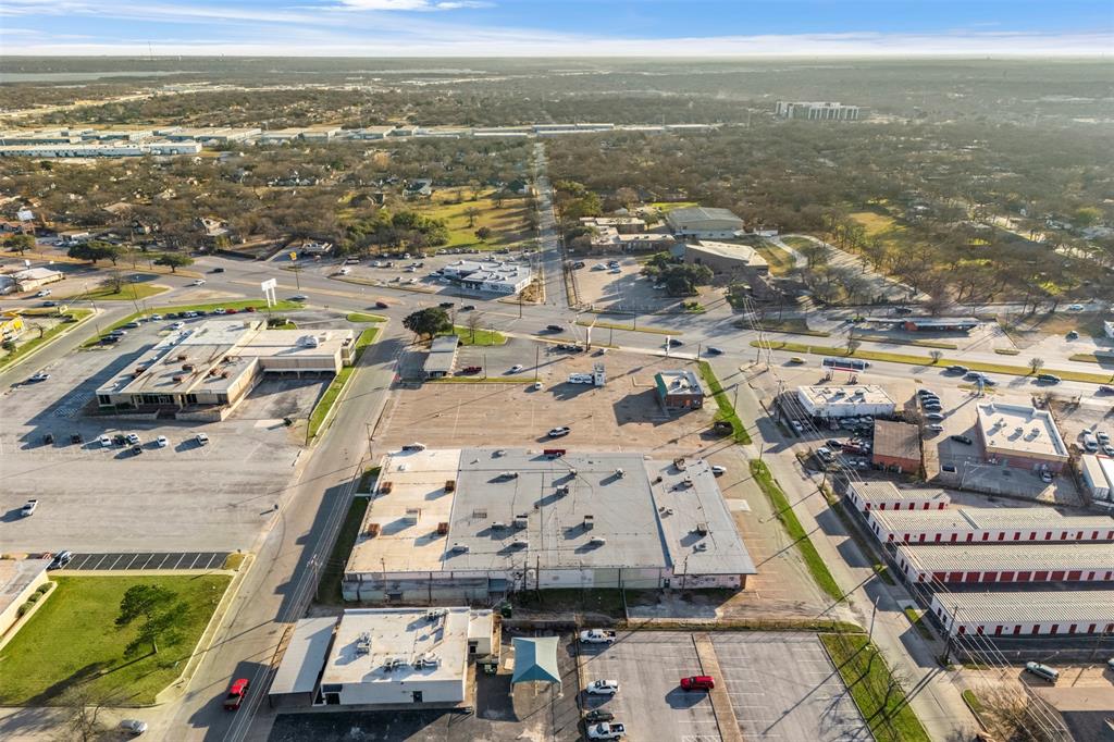 Henslee Joe Add - Commercial Sale