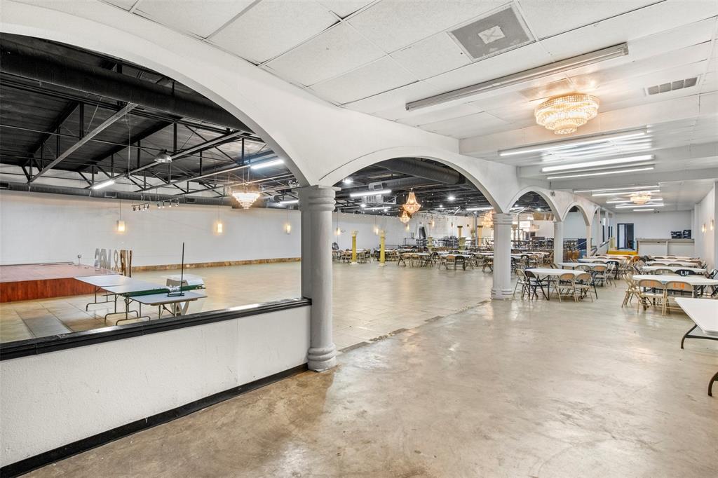 Henslee Joe Add - Commercial Sale