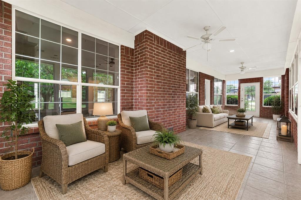 Bent Oaks - Residential