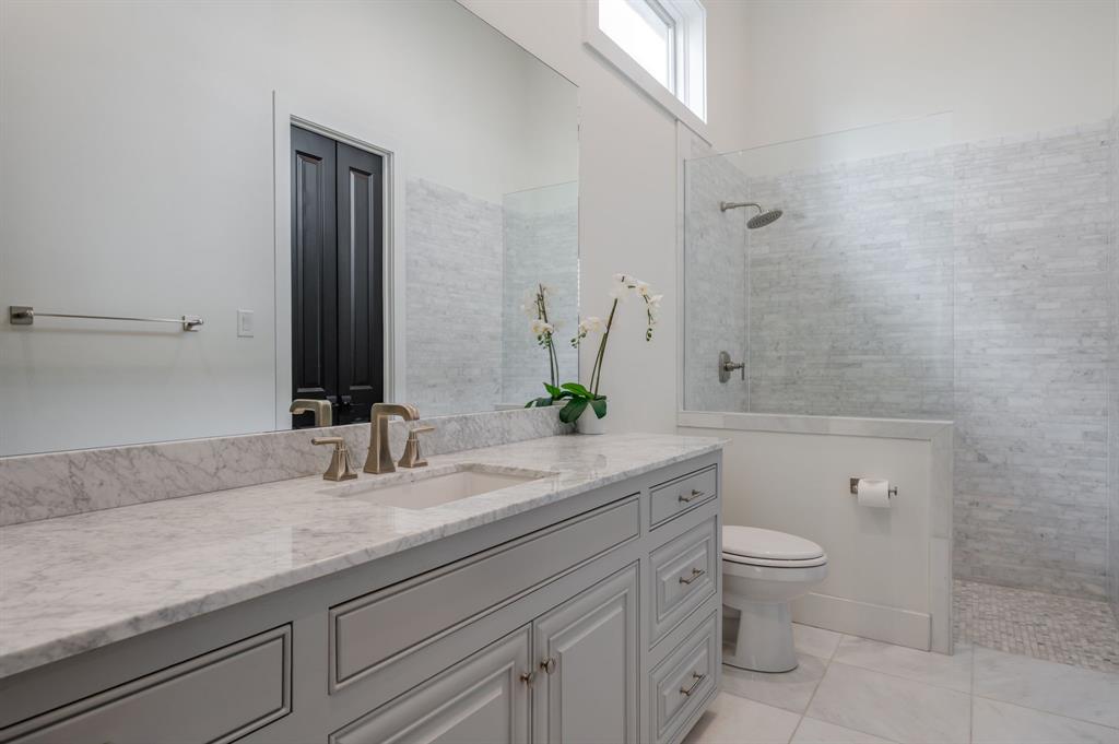 Linwood Place - Residential