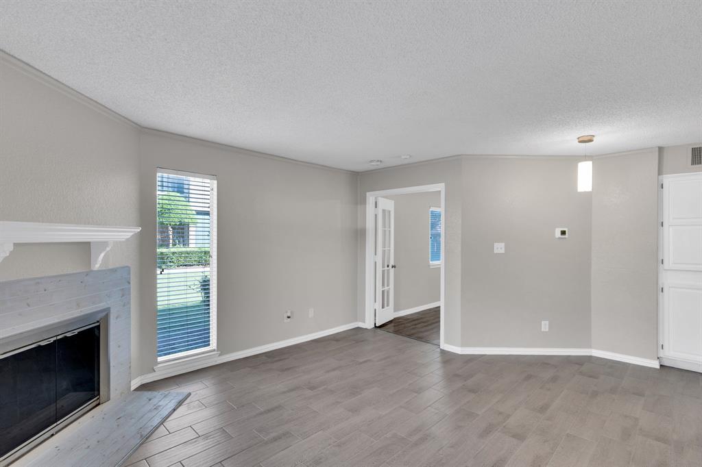 Arlington Oaks Condo - Residential Lease