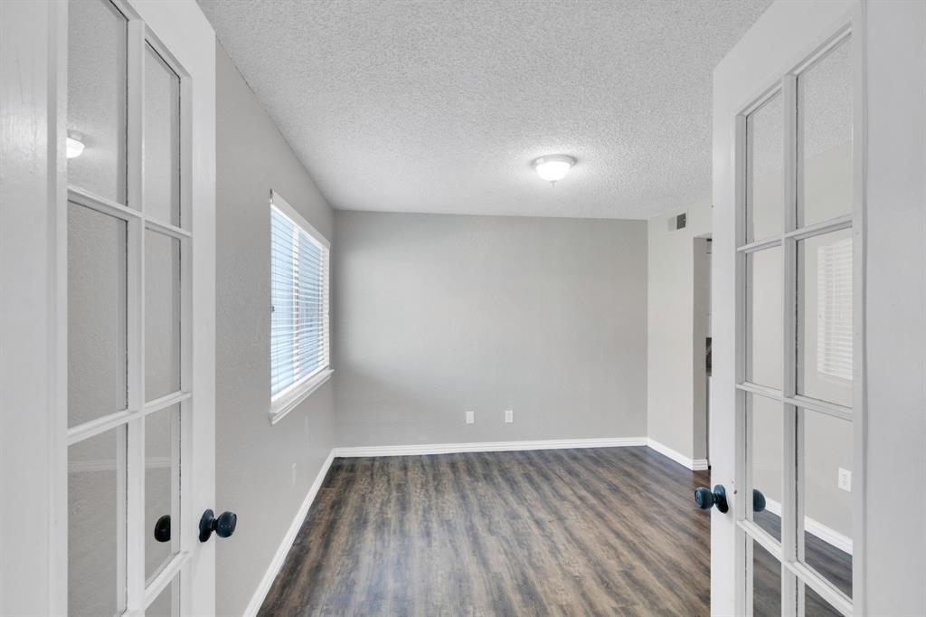 Arlington Oaks Condo - Residential Lease