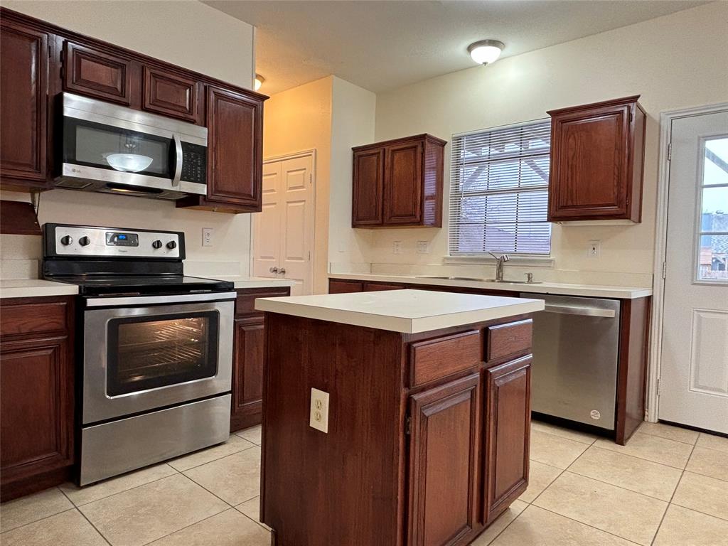 Meadow Creek #1 Add - Residential Lease