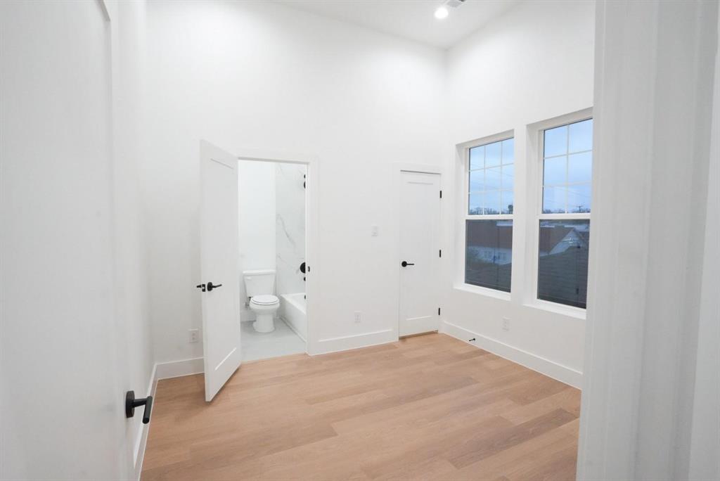 Sunrise Slope 2nd Inst - Commercial Sale