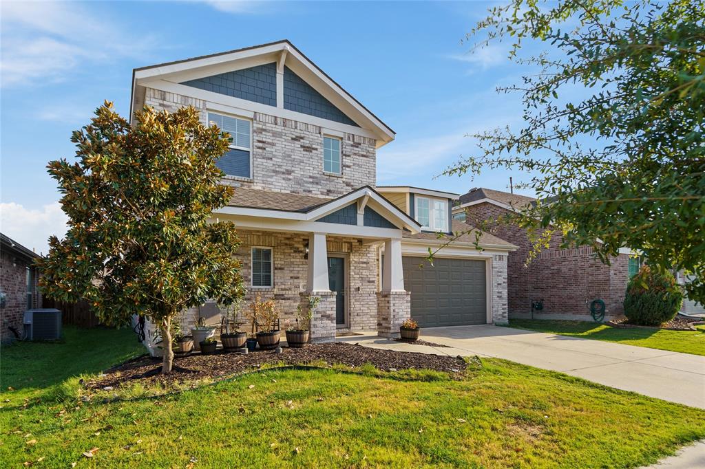 1720 Meadow Trail Lane