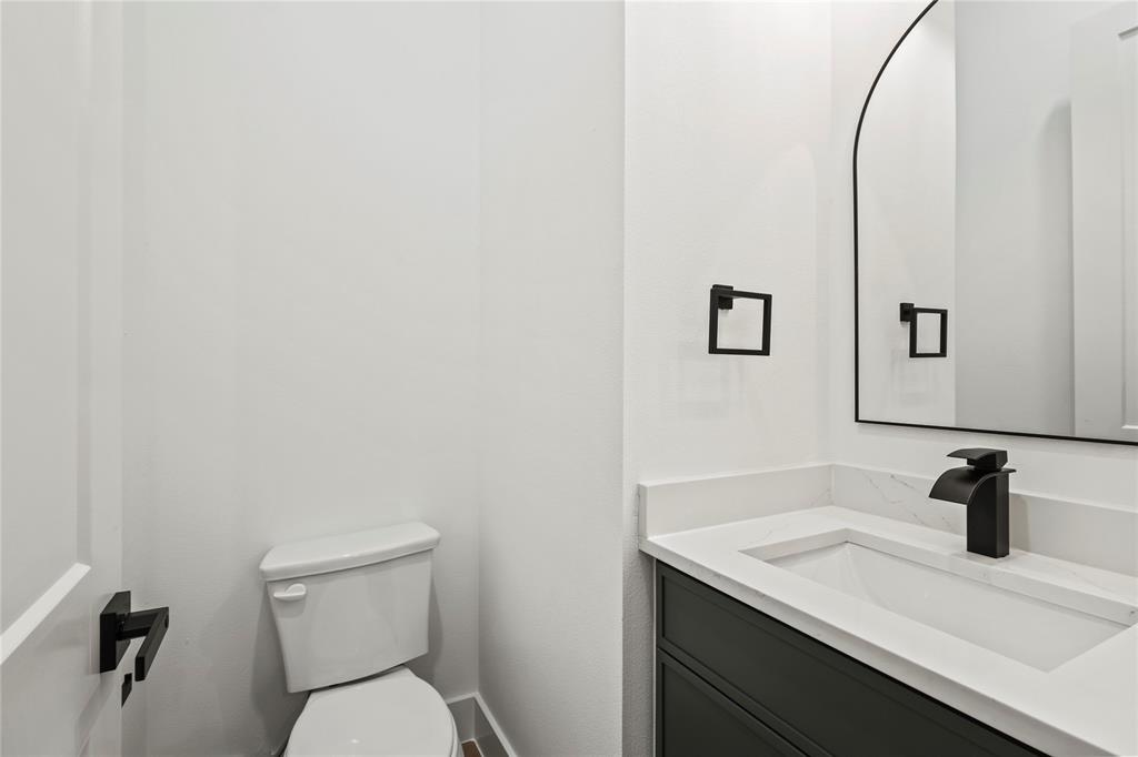 Parks & Freedman Spgs Ave - Residential