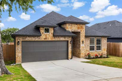 1613 Avenue D Fort Worth TX 76104