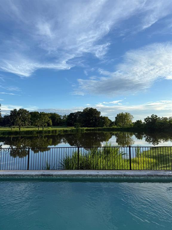 423 N Lost River Drive