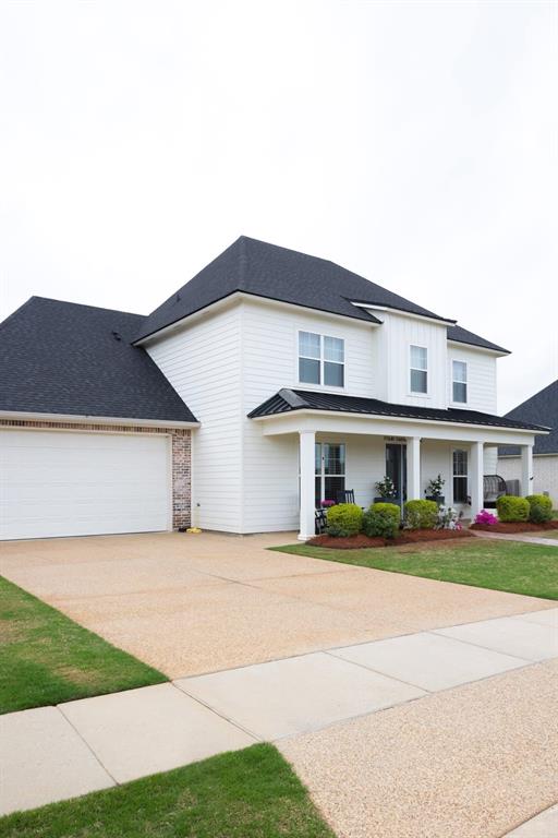 423 N Lost River Drive