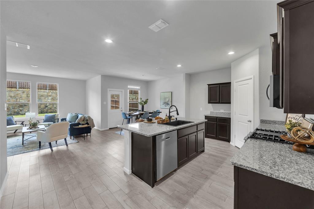 CHAPEL CREEK - Residential