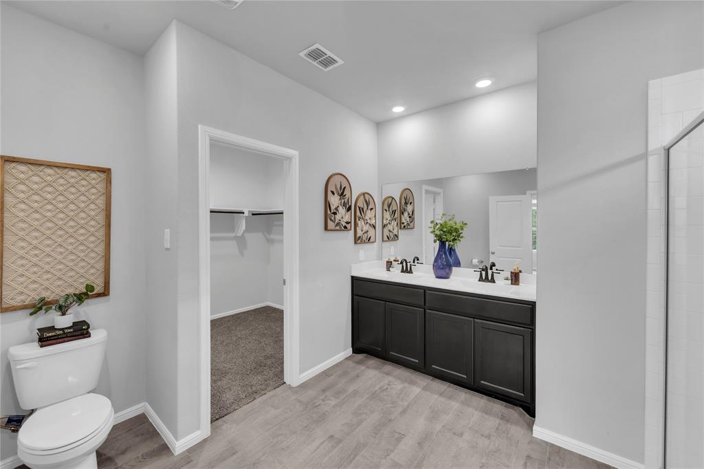 CHAPEL CREEK - Residential